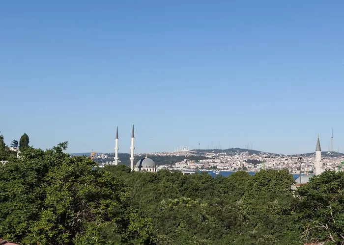 Galata Nil Apart Otel 4*