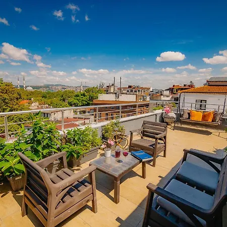 Galata Nil Apartahotel